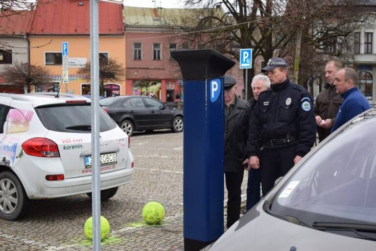 Parkovanie na namesti